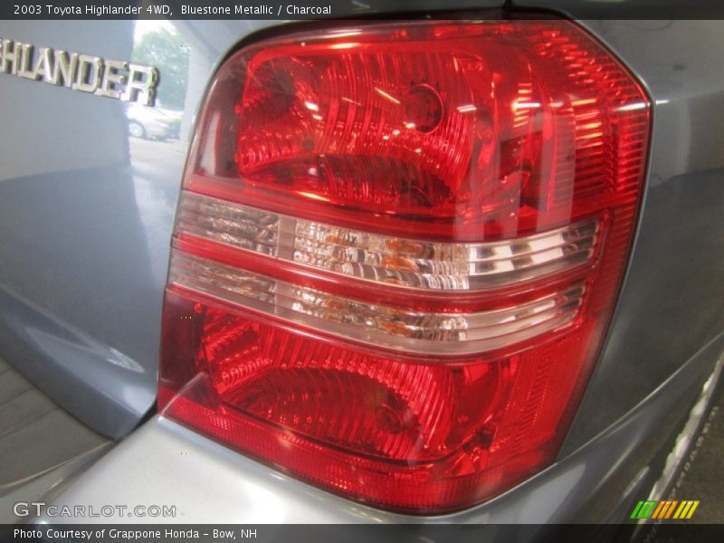 Bluestone Metallic / Charcoal 2003 Toyota Highlander 4WD