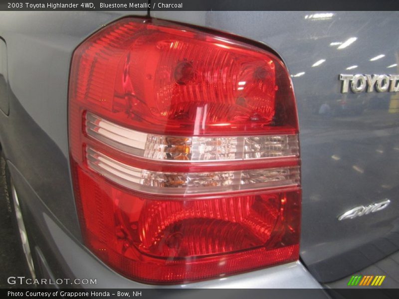 Bluestone Metallic / Charcoal 2003 Toyota Highlander 4WD