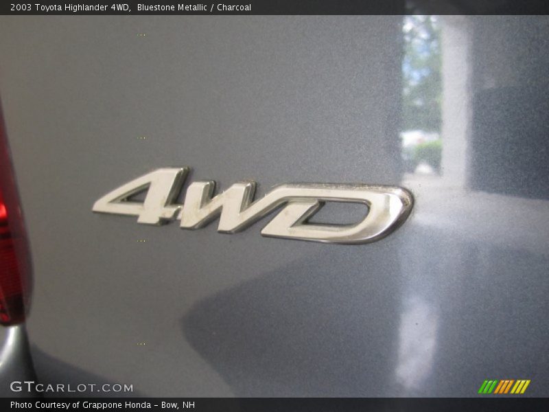 Bluestone Metallic / Charcoal 2003 Toyota Highlander 4WD