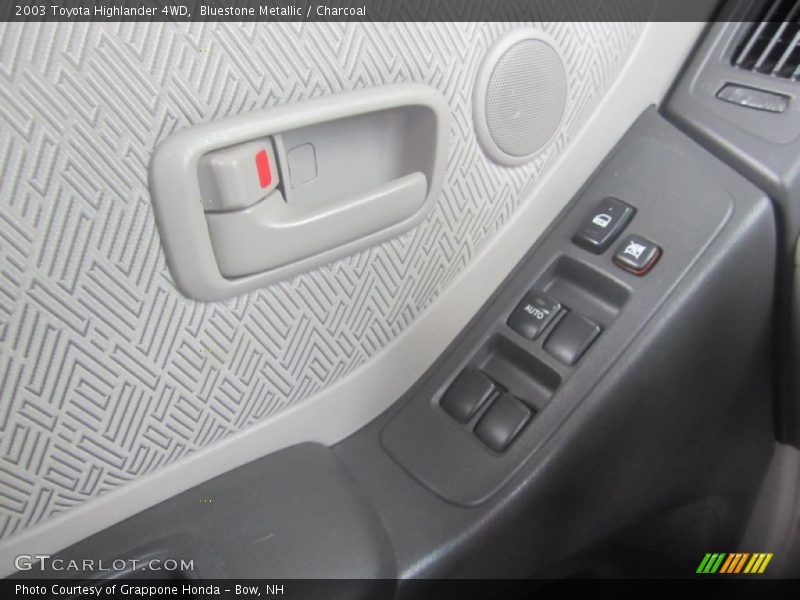 Bluestone Metallic / Charcoal 2003 Toyota Highlander 4WD