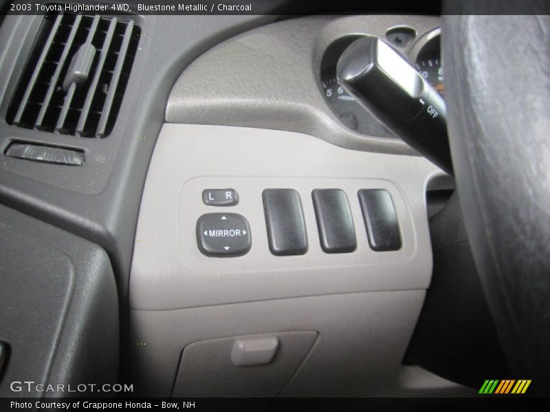 Bluestone Metallic / Charcoal 2003 Toyota Highlander 4WD