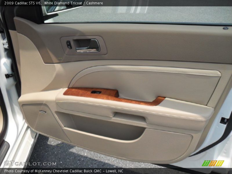 White Diamond Tricoat / Cashmere 2009 Cadillac STS V6