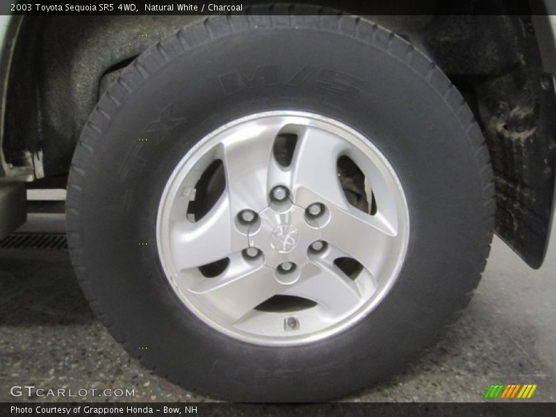 Natural White / Charcoal 2003 Toyota Sequoia SR5 4WD
