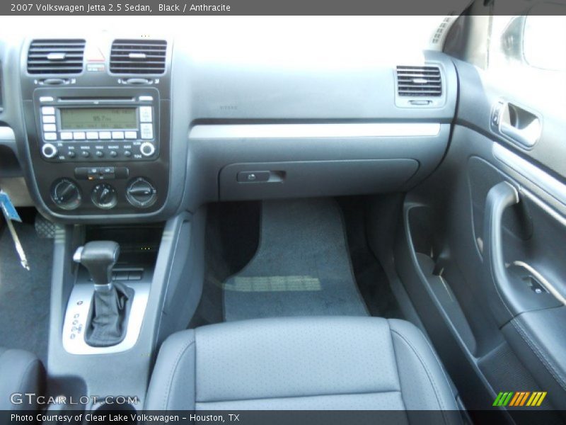 Black / Anthracite 2007 Volkswagen Jetta 2.5 Sedan