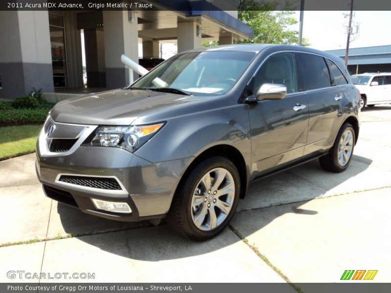 Front 3/4 View of 2011 MDX Advance