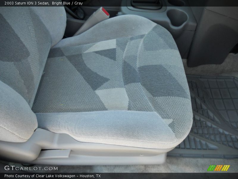  2003 ION 3 Sedan Gray Interior