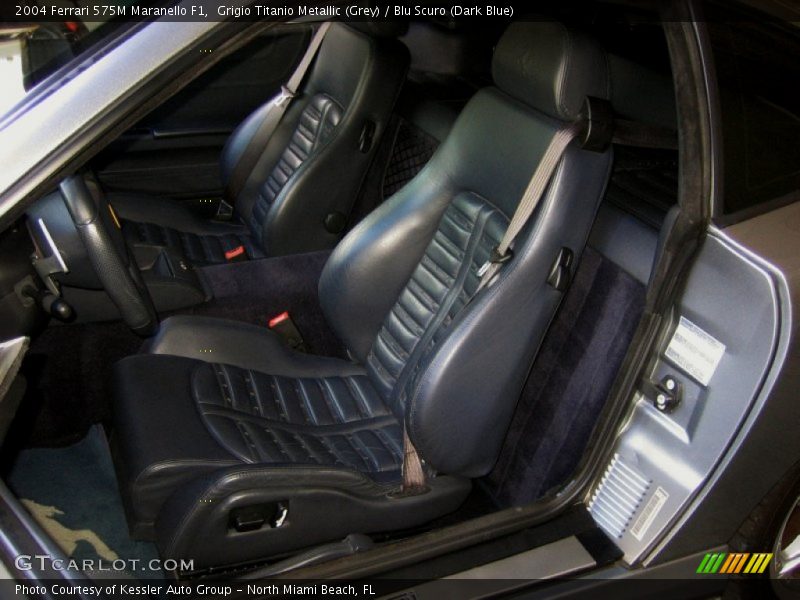 Grigio Titanio Metallic (Grey) / Blu Scuro (Dark Blue) 2004 Ferrari 575M Maranello F1
