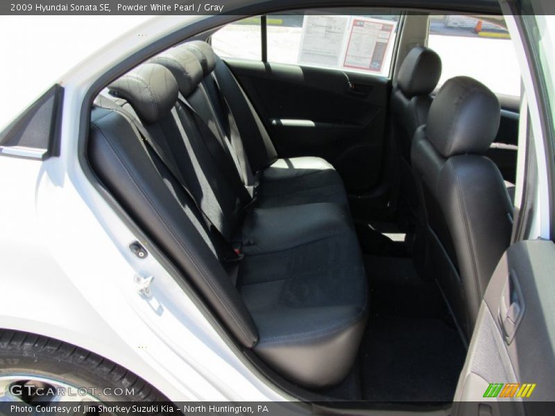 Powder White Pearl / Gray 2009 Hyundai Sonata SE