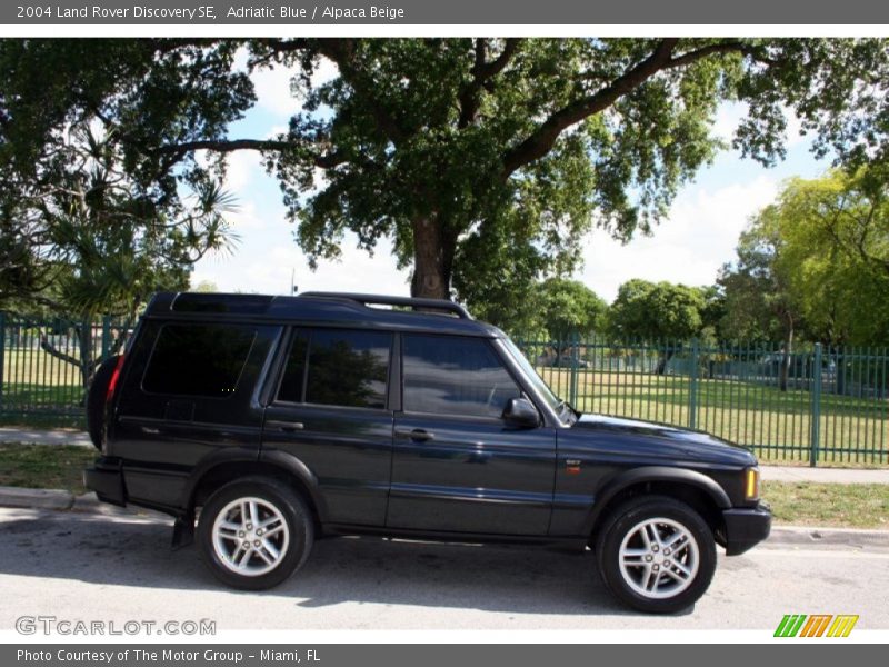Adriatic Blue / Alpaca Beige 2004 Land Rover Discovery SE