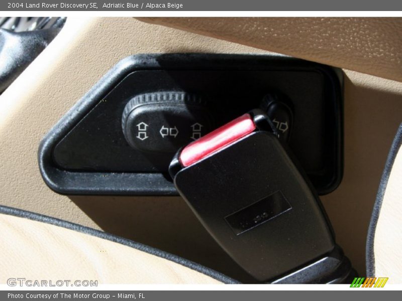 Adriatic Blue / Alpaca Beige 2004 Land Rover Discovery SE