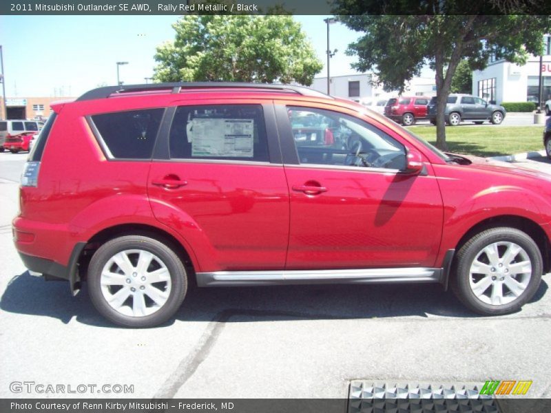 Rally Red Metallic / Black 2011 Mitsubishi Outlander SE AWD