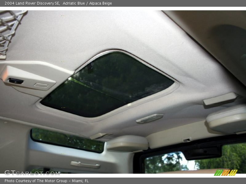 Adriatic Blue / Alpaca Beige 2004 Land Rover Discovery SE