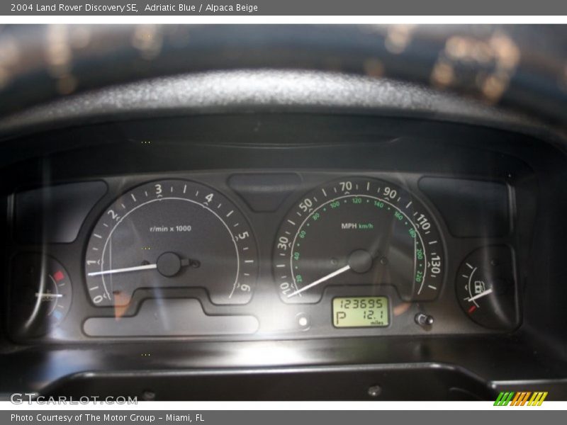 Adriatic Blue / Alpaca Beige 2004 Land Rover Discovery SE