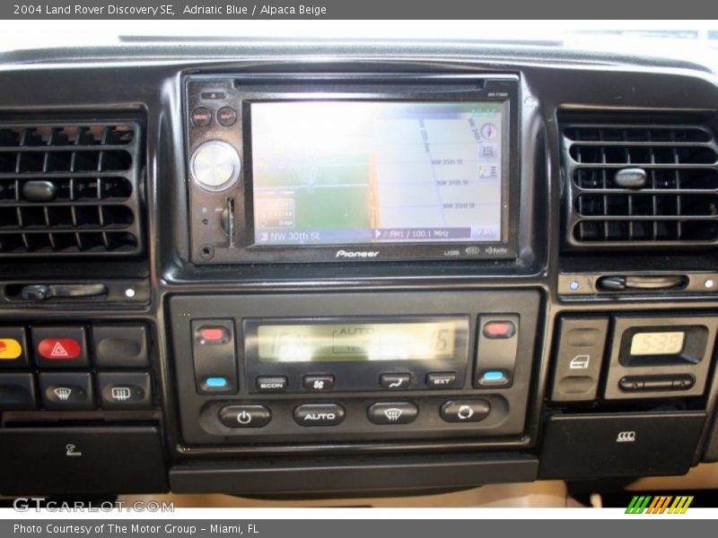 Adriatic Blue / Alpaca Beige 2004 Land Rover Discovery SE