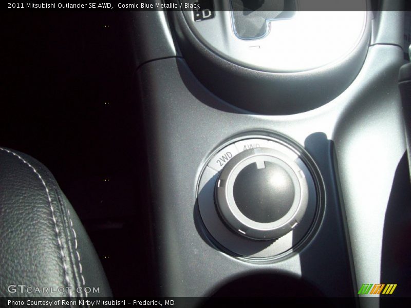 Cosmic Blue Metallic / Black 2011 Mitsubishi Outlander SE AWD