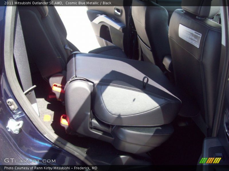Cosmic Blue Metallic / Black 2011 Mitsubishi Outlander SE AWD