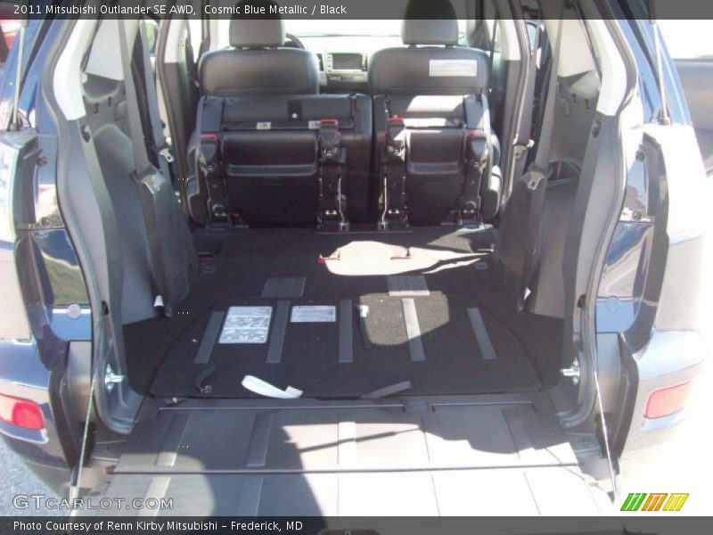 Cosmic Blue Metallic / Black 2011 Mitsubishi Outlander SE AWD