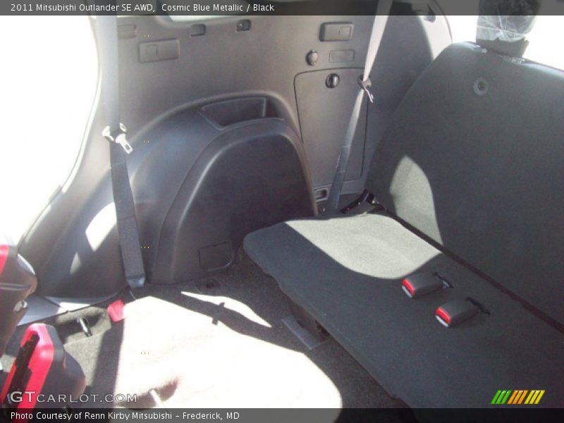 Cosmic Blue Metallic / Black 2011 Mitsubishi Outlander SE AWD