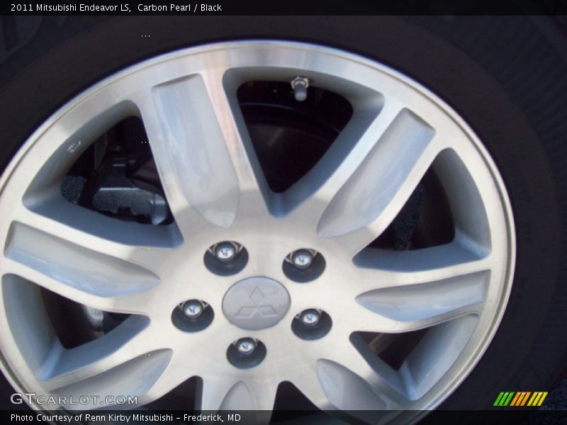 Carbon Pearl / Black 2011 Mitsubishi Endeavor LS