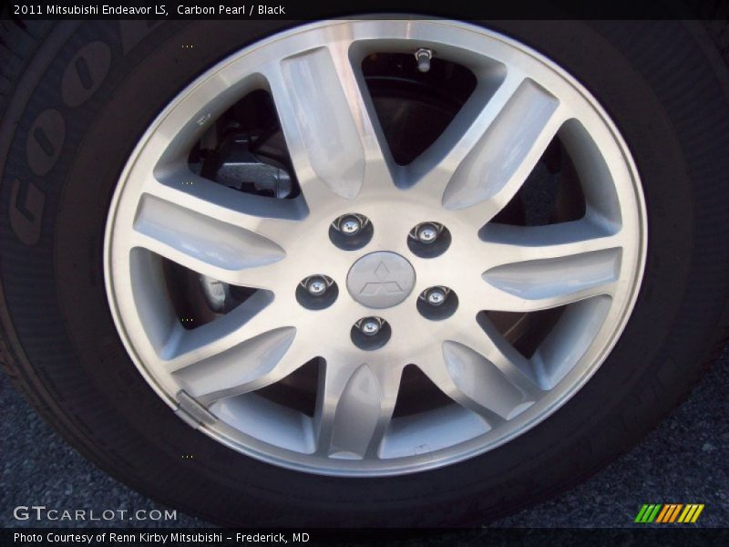 Carbon Pearl / Black 2011 Mitsubishi Endeavor LS