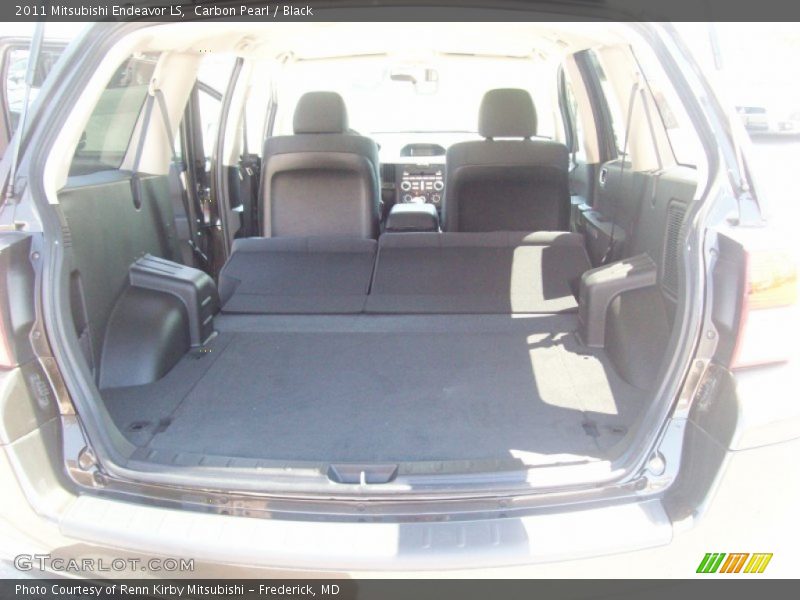 Carbon Pearl / Black 2011 Mitsubishi Endeavor LS