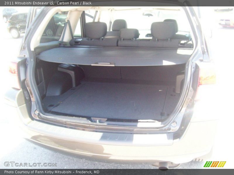 Carbon Pearl / Black 2011 Mitsubishi Endeavor LS