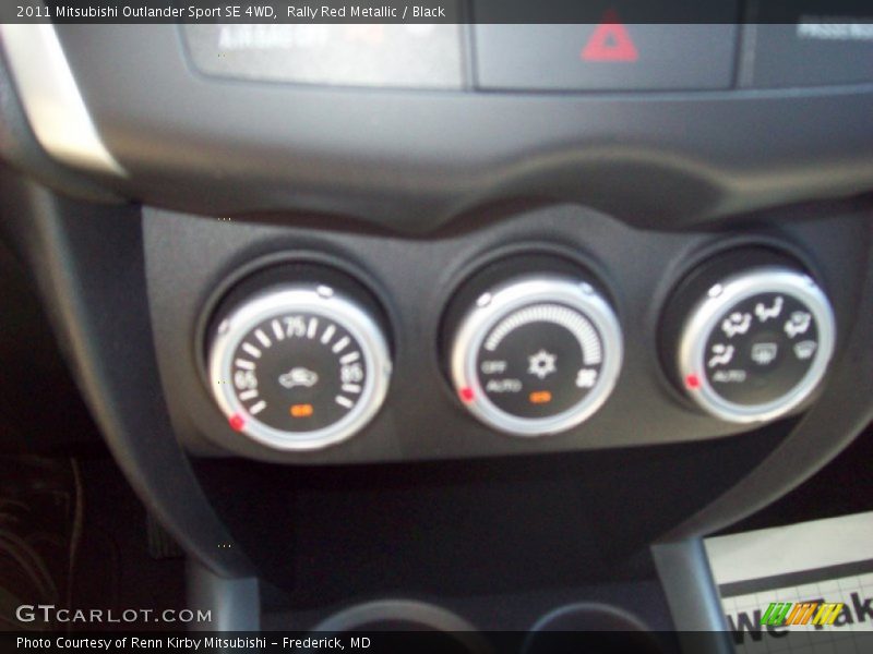 Rally Red Metallic / Black 2011 Mitsubishi Outlander Sport SE 4WD