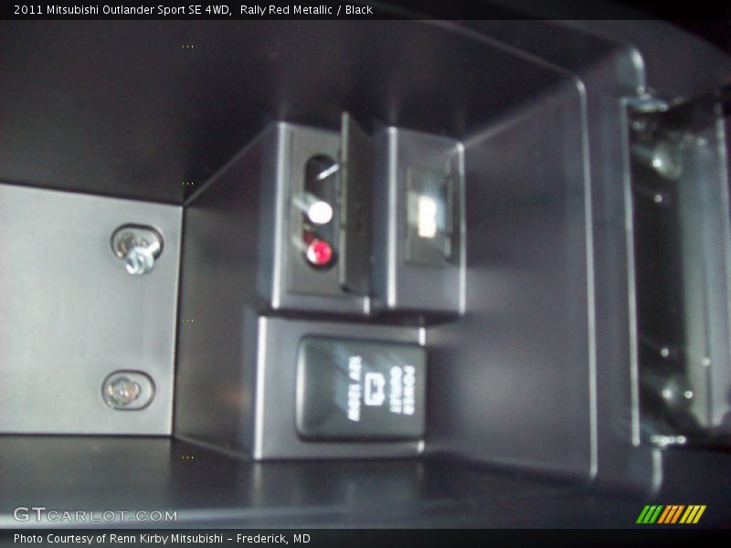 Rally Red Metallic / Black 2011 Mitsubishi Outlander Sport SE 4WD