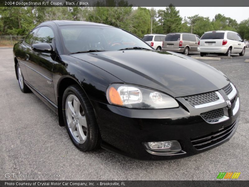 Front 3/4 View of 2004 Stratus R/T Coupe