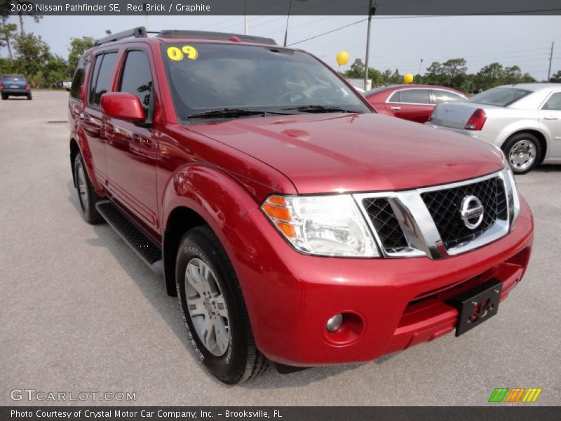 Red Brick / Graphite 2009 Nissan Pathfinder SE