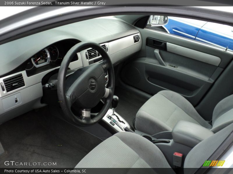 Titanuim Silver Metallic / Grey 2006 Suzuki Forenza Sedan