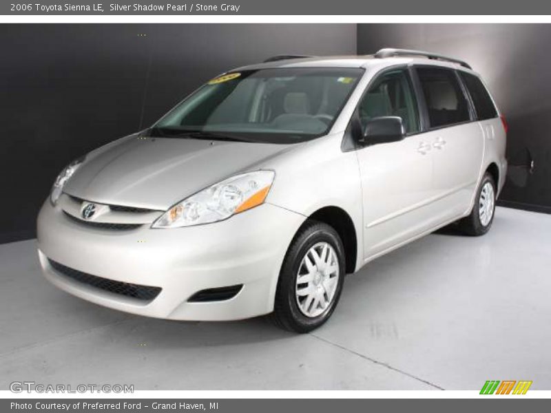 Silver Shadow Pearl / Stone Gray 2006 Toyota Sienna LE