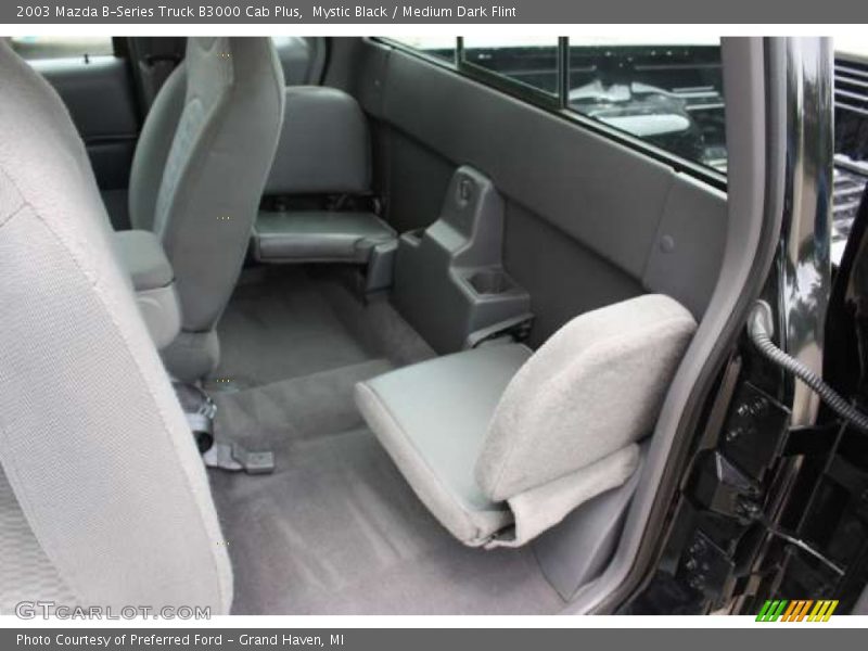  2003 B-Series Truck B3000 Cab Plus Medium Dark Flint Interior