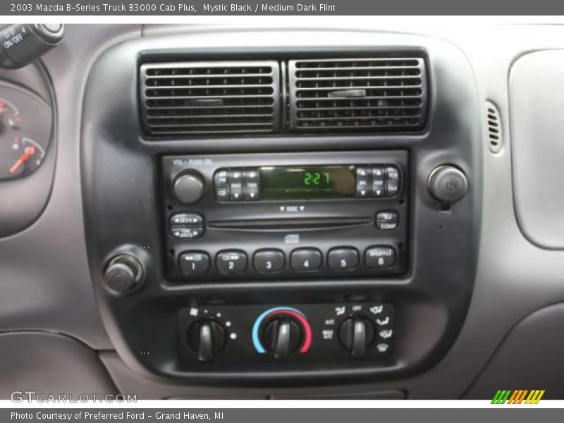 Mystic Black / Medium Dark Flint 2003 Mazda B-Series Truck B3000 Cab Plus