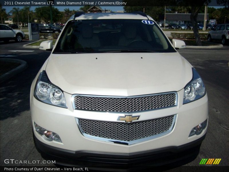 White Diamond Tricoat / Cashmere/Ebony 2011 Chevrolet Traverse LTZ