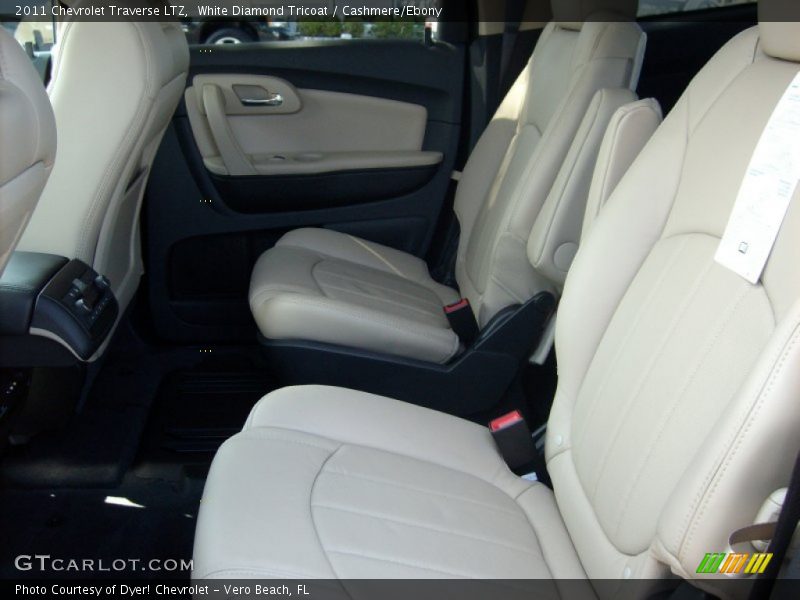 White Diamond Tricoat / Cashmere/Ebony 2011 Chevrolet Traverse LTZ
