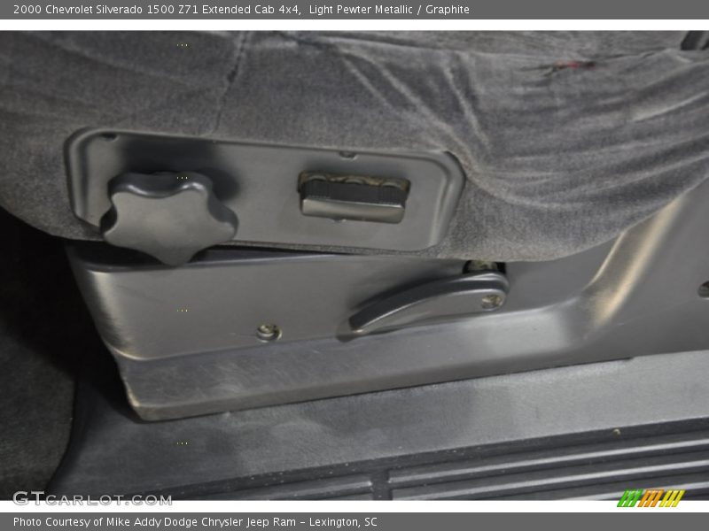 Light Pewter Metallic / Graphite 2000 Chevrolet Silverado 1500 Z71 Extended Cab 4x4