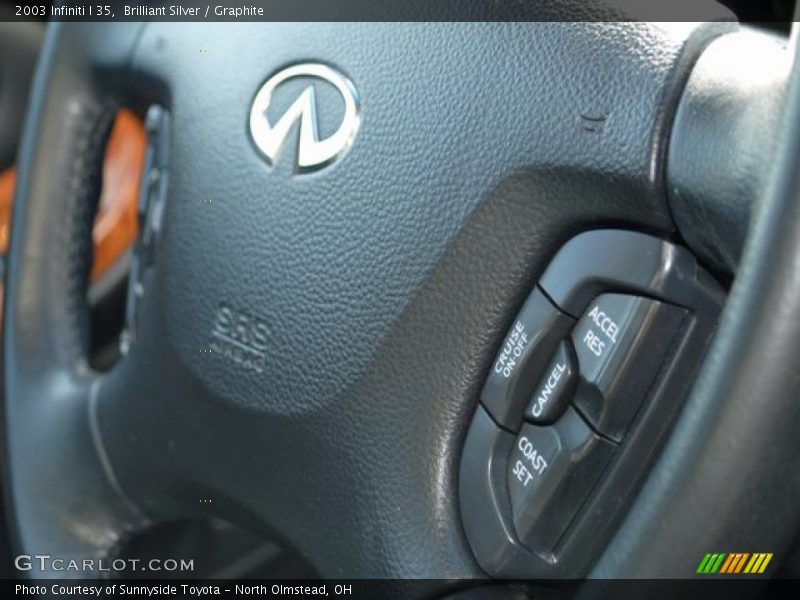 Brilliant Silver / Graphite 2003 Infiniti I 35