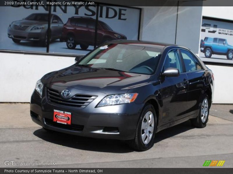 Magnetic Gray Metallic / Ash 2009 Toyota Camry LE