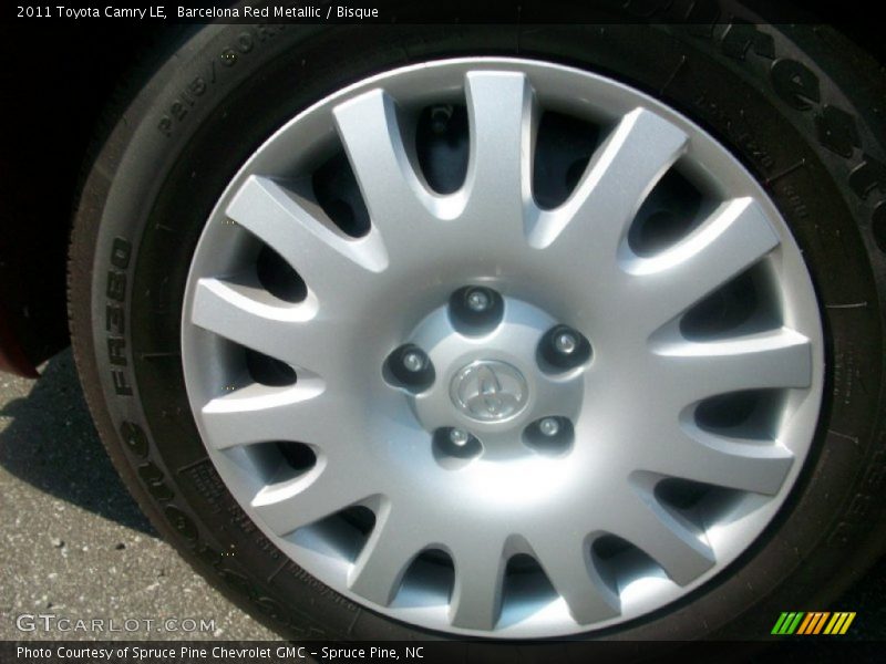 Barcelona Red Metallic / Bisque 2011 Toyota Camry LE