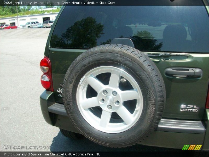 Jeep Green Metallic / Medium Slate Gray 2006 Jeep Liberty Limited 4x4