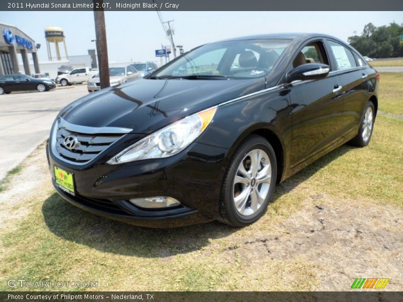 Midnight Black / Gray 2011 Hyundai Sonata Limited 2.0T