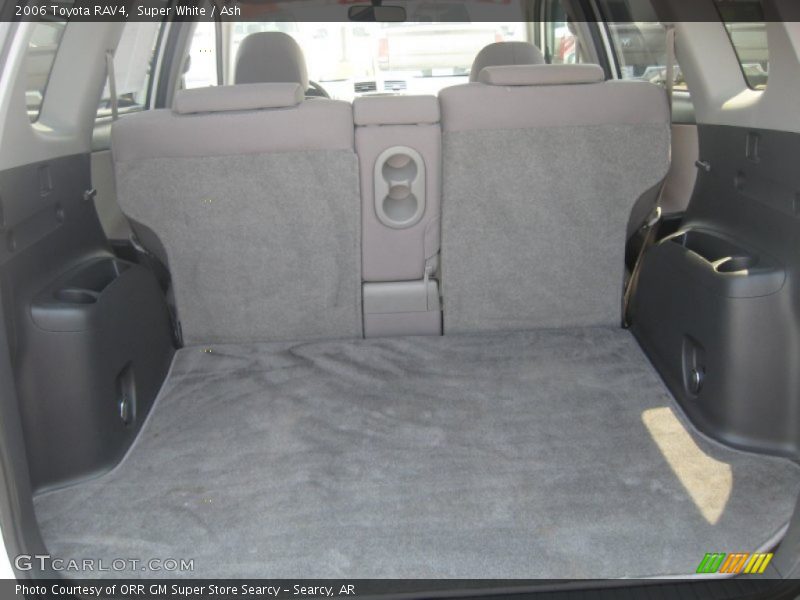 Super White / Ash 2006 Toyota RAV4