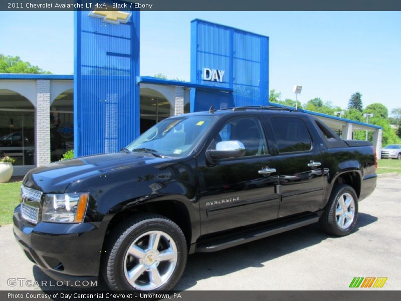 Black / Ebony 2011 Chevrolet Avalanche LT 4x4