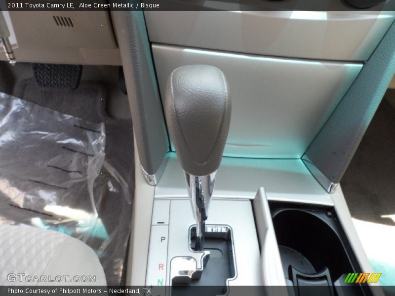 Aloe Green Metallic / Bisque 2011 Toyota Camry LE