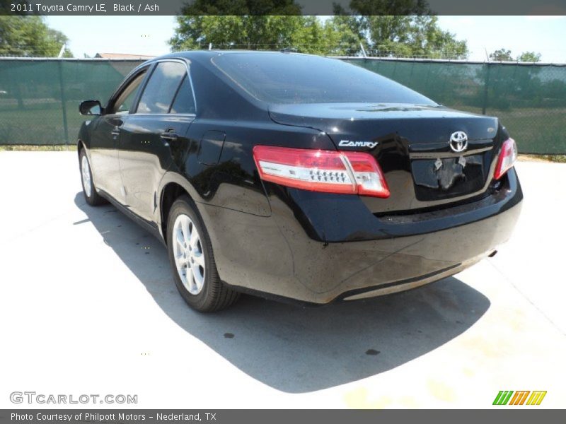 Black / Ash 2011 Toyota Camry LE