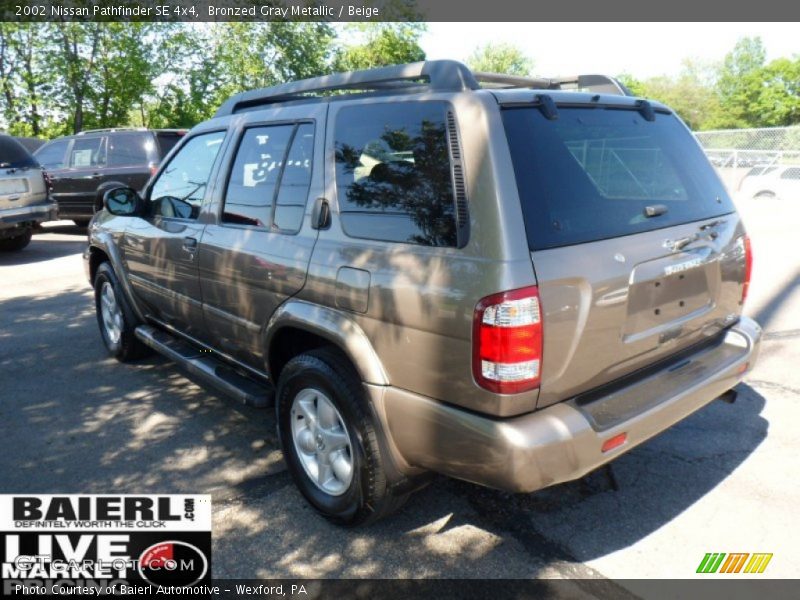 Bronzed Gray Metallic / Beige 2002 Nissan Pathfinder SE 4x4