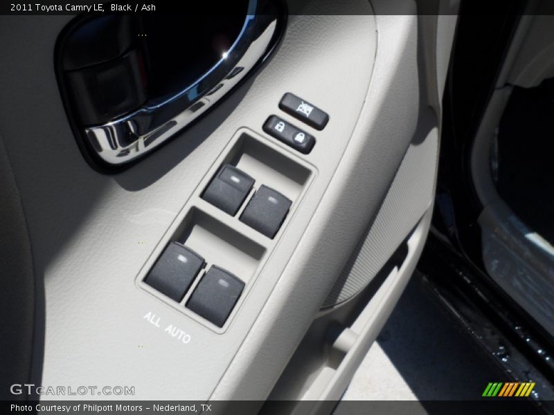 Black / Ash 2011 Toyota Camry LE