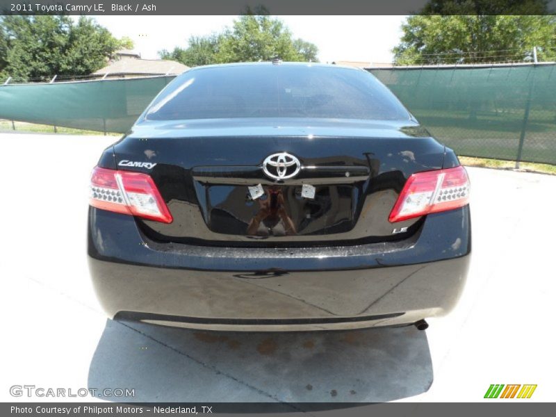 Black / Ash 2011 Toyota Camry LE