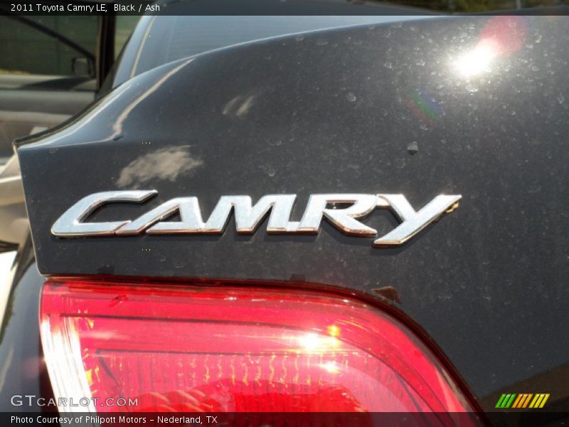 Black / Ash 2011 Toyota Camry LE